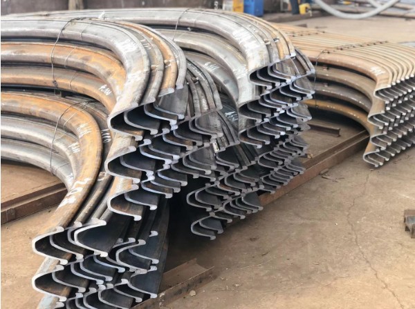 What Are The Components Of A Steel Arch Support