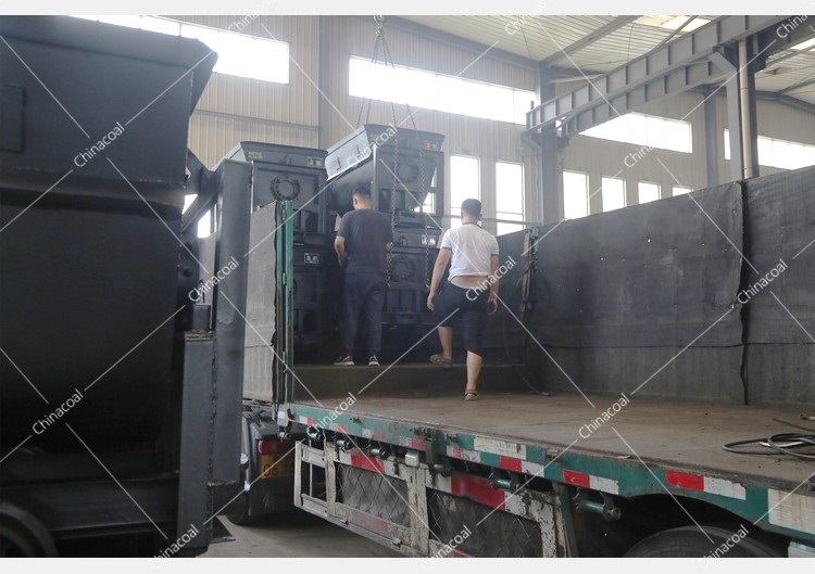 China Coal Group Sent A Batch Of Bucket Tipping Mine Car To Jiuquan, Gansu Province