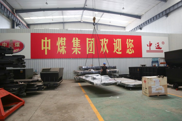 China Coal Group Sent Prop Pulling Winches And Flatbed Trucks To Qingdao Port 