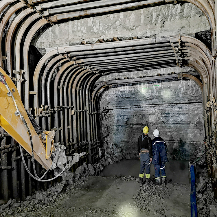 Precautions And Sequence Of Moving Operation Of Steel Arch Support