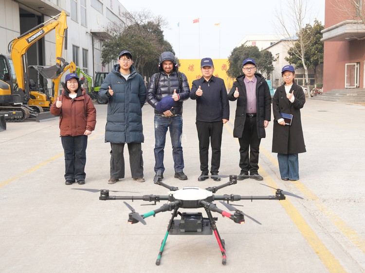 Russian Business Delegation Visits China Coal Group Successfully Signs Contract